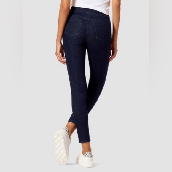 Hue Studio Women's Distressed Stretchy Denim Leggings - Midnight Rinse -… - Picture 2 of 14